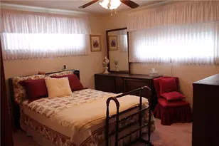 1700 Craig, North Huntingdon, PA 15642 - Photo 11