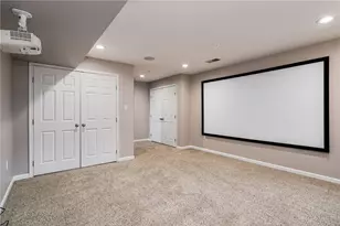 145 Kensington Dr, Ohio Township, PA 15237 - Photo 25