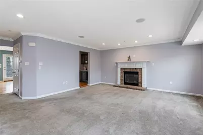 145 Kensington Dr, Ohio Township, PA 15237 - Photo 5