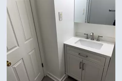 324 Redwood St, Pittsburgh, PA 15210 - Photo 25