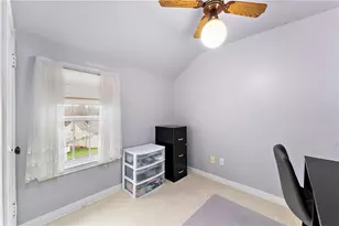 216 Maryland Dr, Pittsburgh, PA 15116 - Photo 13