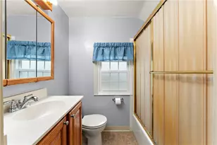 216 Maryland Dr, Pittsburgh, PA 15116 - Photo 17