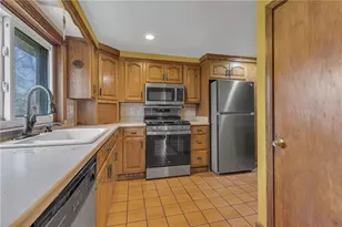 1720 Conway Wallrose Rd, Economy, PA 15042 - Photo 9