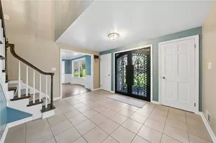 153 Oakwood Rd, Peters Township, PA 15317 - Photo 3