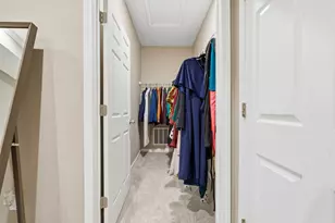 430 Dana Dr, Pittsburgh, PA 15068 - Photo 27