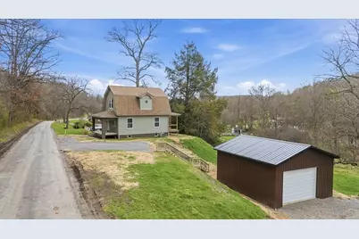 190 Stitt Rd, Chippewa Township, PA 15010 - Photo 1