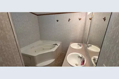 369 Smithfield Highhouse Rd, Georges Township, PA 15478 - Photo 9