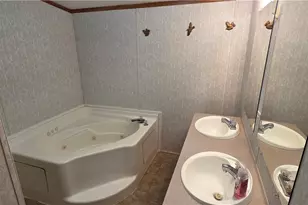 369 Smithfield Highhouse Rd, Georges Township, PA 15478 - Photo 9