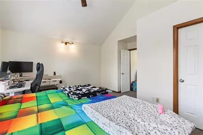 420 Spring Run Dr, Monroeville, PA 15146 - Photo 19