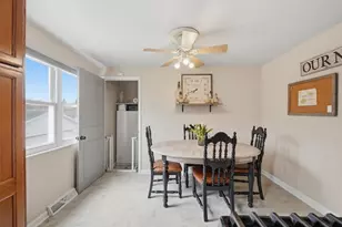 134 York Way, Center Township, PA 15061 - Photo 7