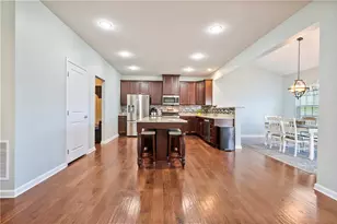 607 Saddle Ct, Moon/Crescent Twp, PA 15108 - Photo 7