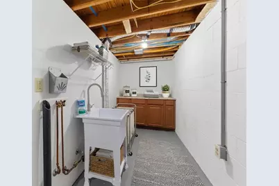 201 Cortland Dr E, Kennedy Township, PA 15136 - Photo 27