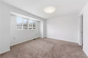 201 Cortland Dr E, Kennedy Township, PA 15136 - Photo 17