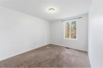 201 Cortland Dr E, Kennedy Township, PA 15136 - Photo 25