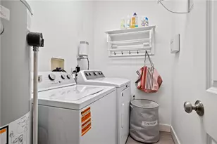 4059 St Johns Way, Pittsburgh, PA 15201 - Photo 17