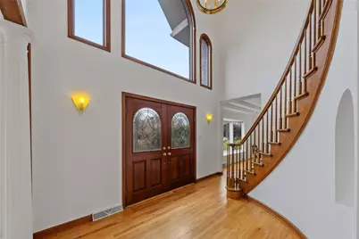 910 Settlers Ridge Road, Pittsburgh, PA 15238 - Photo 3