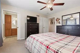 605 Davidson Dr, Rochester, PA 15074 - Photo 19