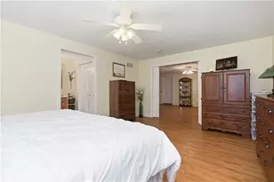 605 Davidson Dr, Rochester, PA 15074 - Photo 29