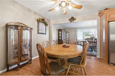 605 Davidson Dr, Rochester, PA 15074 - Photo 11