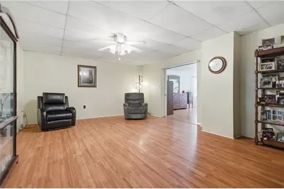 605 Davidson Dr, Rochester, PA 15074 - Photo 27