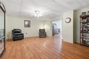 605 Davidson Dr, Rochester, PA 15074 - Photo 27