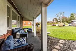 605 Davidson Dr, Rochester, PA 15074 - Photo 5