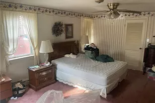 319 Cherokee Dr, Erie City, PA 16505 - Photo 21