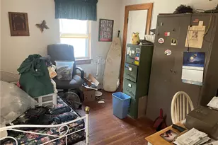 319 Cherokee Dr, Erie City, PA 16505 - Photo 17