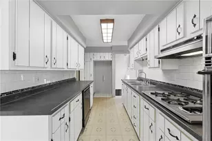 309 Queenston St, Pittsburgh, PA 15210 - Photo 7