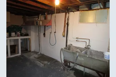 385 Emerson, Farrell, PA 16121 - Photo 19