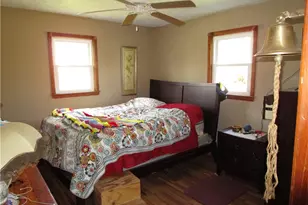 385 Emerson, Farrell, PA 16121 - Photo 9