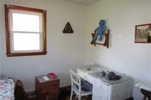 385 Emerson, Farrell, PA 16121 - Photo 11