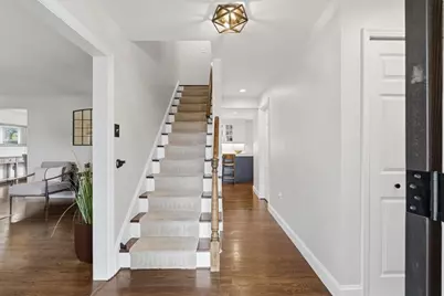 2579 Matterhorn Dr, Pittsburgh, PA 15090 - Photo 5