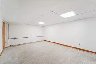 644 Grange Dr, Washington Township, PA 15613 - Photo 23