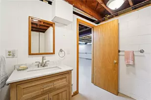 644 Grange Dr, Washington Township, PA 15613 - Photo 29