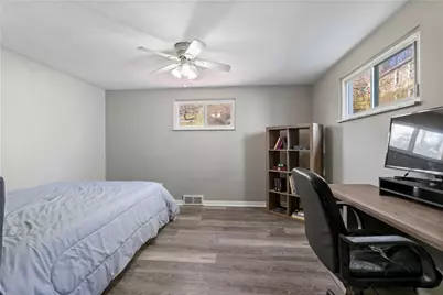 274 Saint Clair Street, Bridgeville, PA 15017 - Photo 21