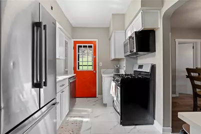 274 Saint Clair Street, Bridgeville, PA 15017 - Photo 11