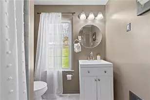 274 St Clair St, Bridgeville, PA 15017 - Photo 23