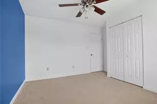 1410 Yorktown Dr, Cecil, PA 15055 - Photo 35