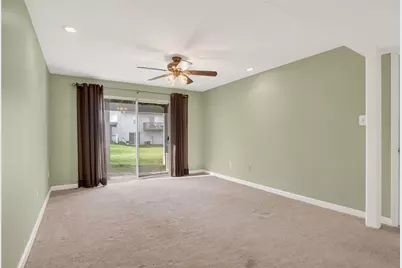 1410 Yorktown Dr, Cecil, PA 15055 - Photo 39