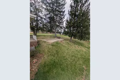 395 S Palm St, North Franklin Township, PA 15301 - Photo 5