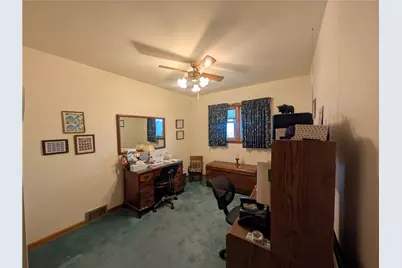 395 S Palm St, North Franklin Township, PA 15301 - Photo 13