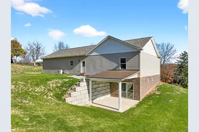 480 Matty, Rostraver, PA 15012 - Photo 3