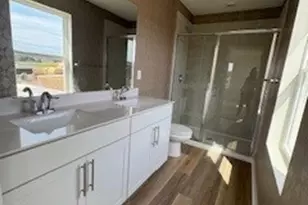 165 Sweetwater Dr, Moon/Crescent Twp, PA 15108 - Photo 13