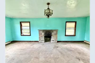 1724 Eastbrook Road, Hickory Township, PA 16101 - Photo 7