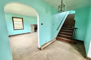 1724 Eastbrook Rd, Hickory Township, PA 16101 - Photo 5