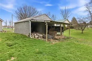 2233 Mercer West Middlesex Rd, Lackawannock Township, PA 16137 - Photo 31