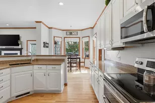 115 Kimberwicke Ct, Cranberry Township, PA 16066 - Photo 9