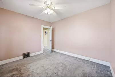 1027 Myrtle Pl, Sharon, PA 16146 - Photo 9