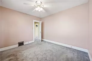 1027 Myrtle Pl, Sharon, PA 16146 - Photo 9